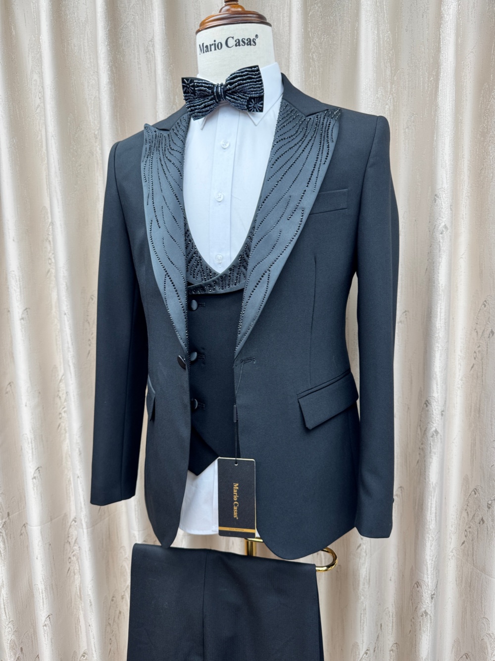 Элегантный мужской костюм-трой – обзор и цена Men'S Formal Wear In Wedding